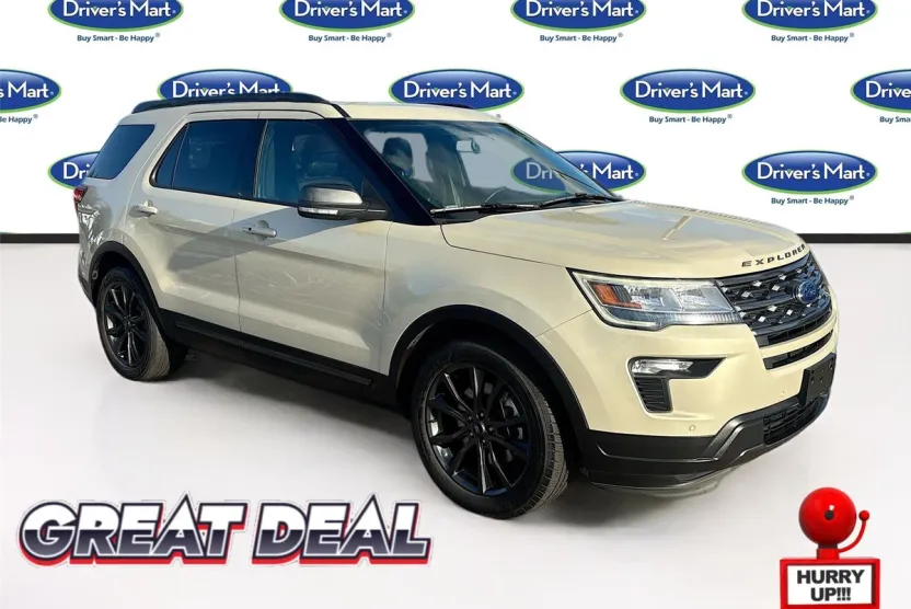 2018 Ford Explorer XLT photo 1