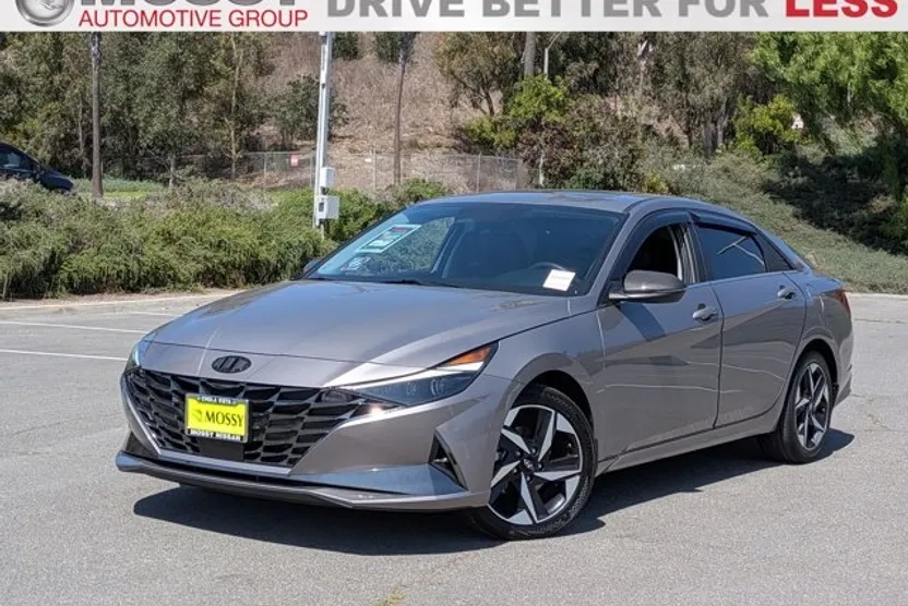 2023 Hyundai Elantra Hybrid Limited photo 1