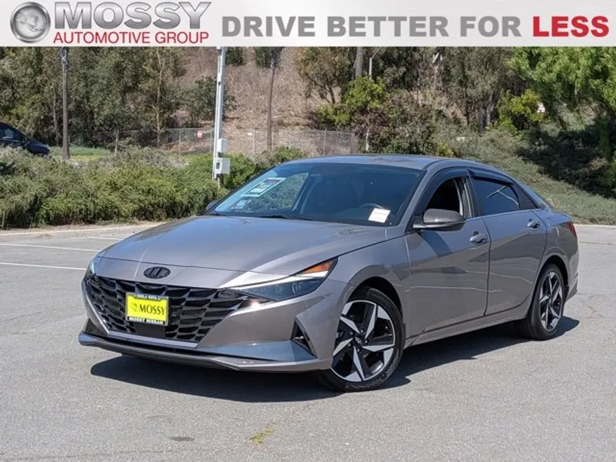 2023 Hyundai Elantra Hybrid Limited photo 1