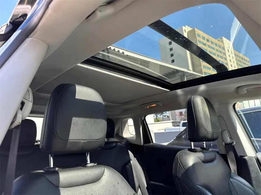 2019 Jeep Compass Altitude photo 1