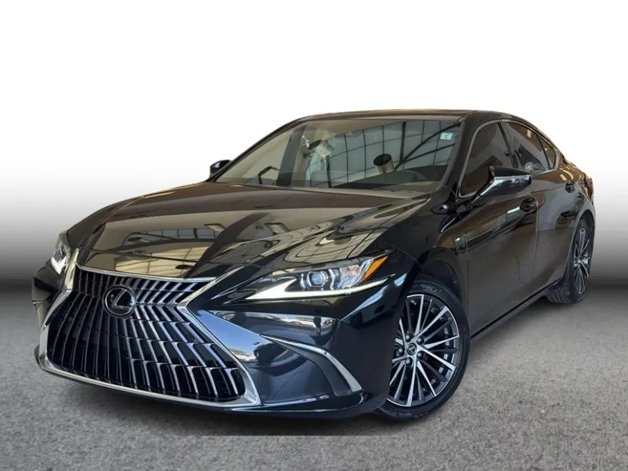 2023 Lexus ES 300h photo 1