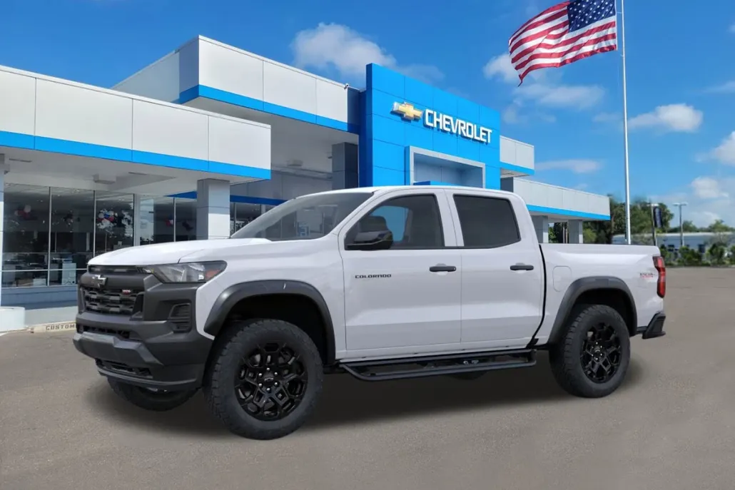 2026 Chevrolet Colorado Trail Boss photo 1