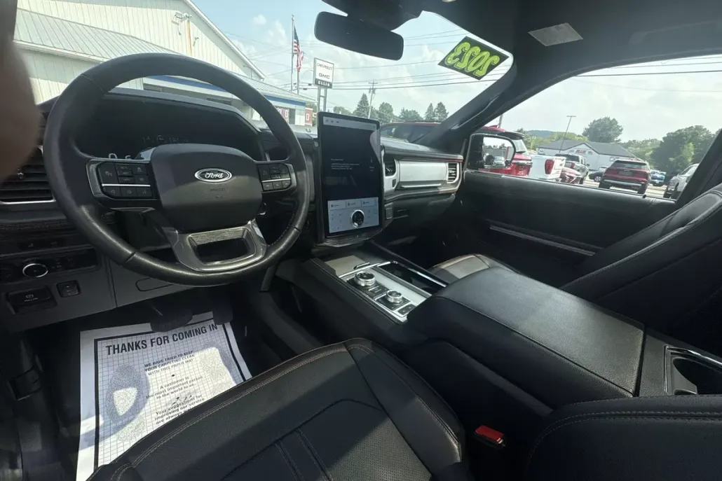 2023 Ford Expedition Timberline photo 1