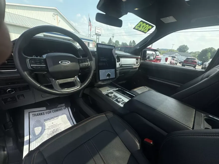 2023 Ford Expedition Timberline photo 1