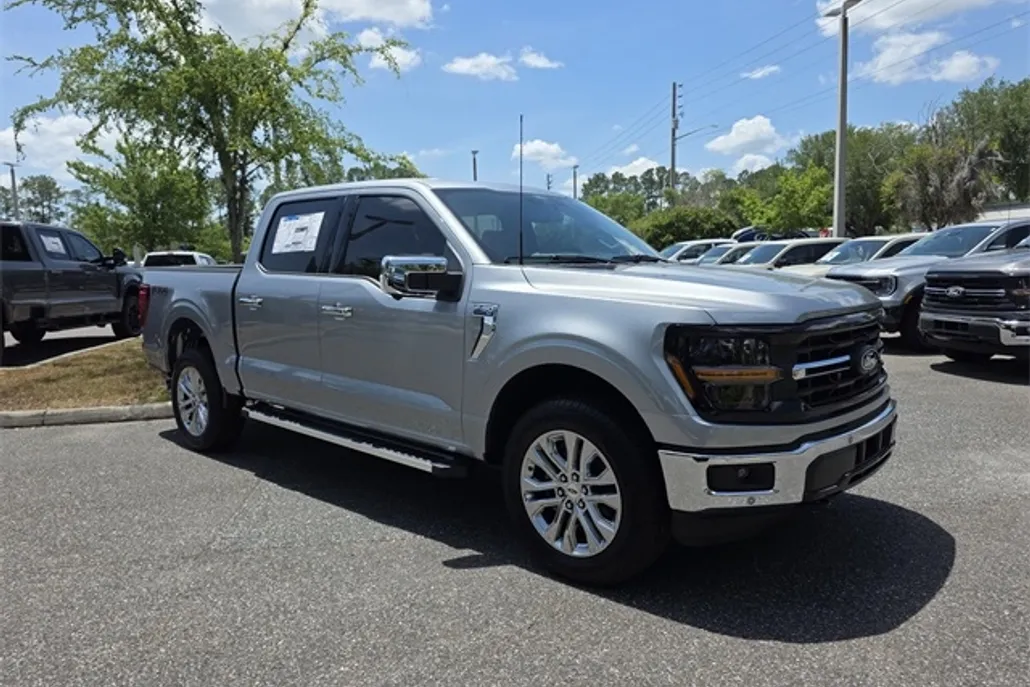 2024 Ford F-150 XLT photo 1