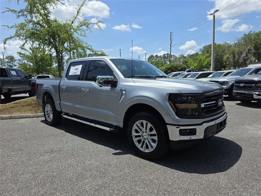 2024 Ford F-150 XLT photo 1