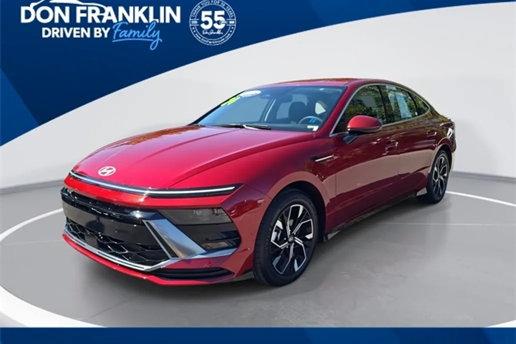 2024 Hyundai Sonata SEL photo 1