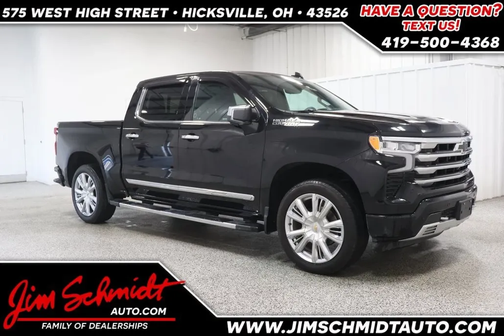 2023 Chevrolet Silverado 1500 High Country photo 1