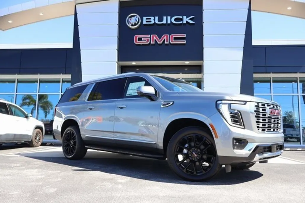 2025 Gmc Yukon XL Denali photo 1