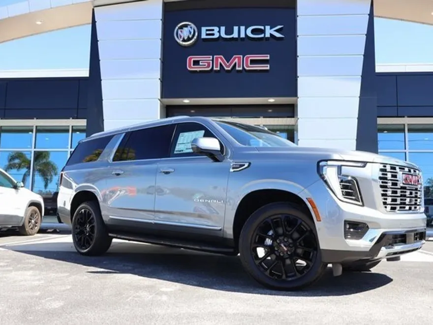 2025 Gmc Yukon XL Denali photo 1