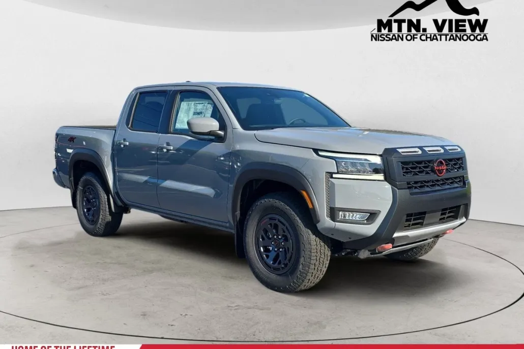 2025 Nissan Frontier PRO-4X photo 1