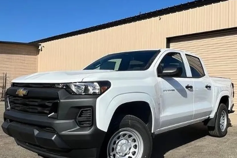2026 Chevrolet Colorado Work Truck photo 1