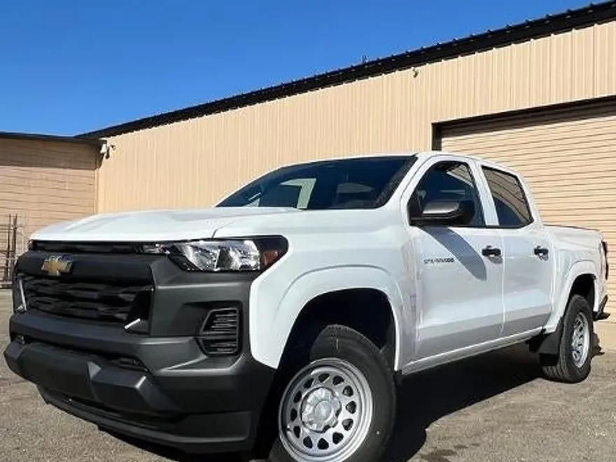 2026 Chevrolet Colorado Work Truck photo 1
