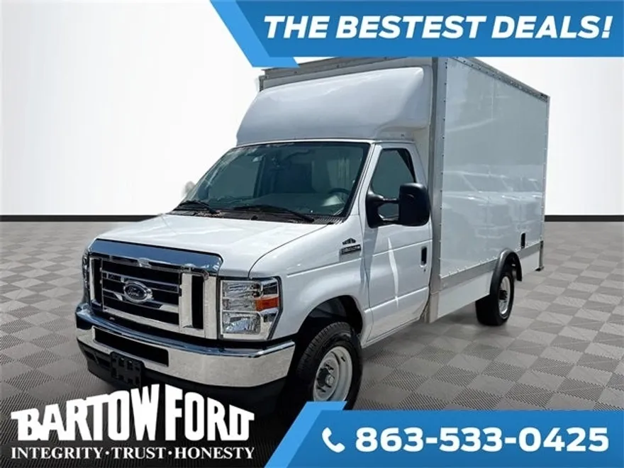2025 Ford E-350 Base photo 1