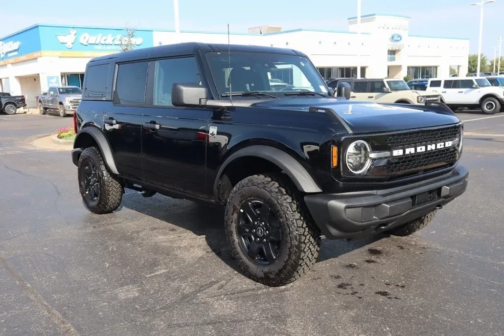 2025 Ford Bronco Big Bend photo 1