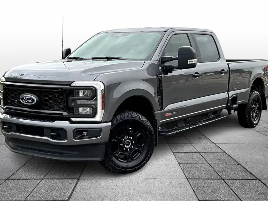 2024 Ford F-350 XL photo 1