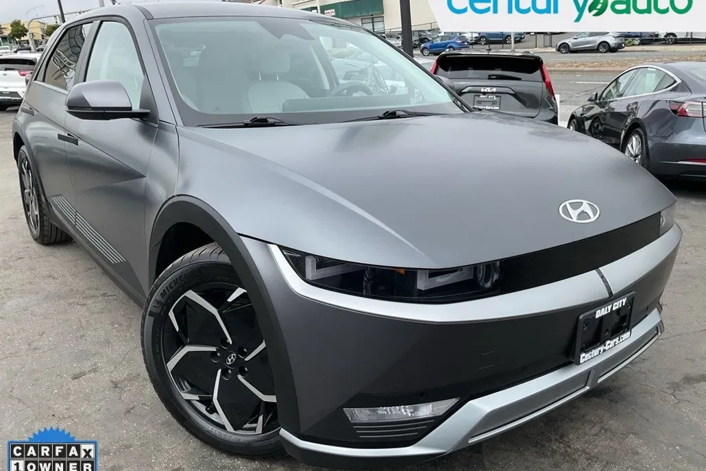 2023 Hyundai Ioniq 5 SEL photo 1