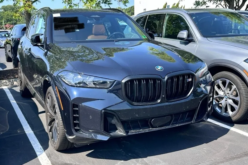 2024 Bmw X5 M60i photo 1