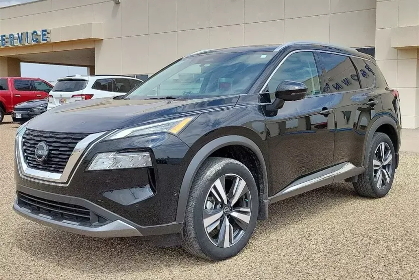 2023 Nissan Rogue SL photo 1