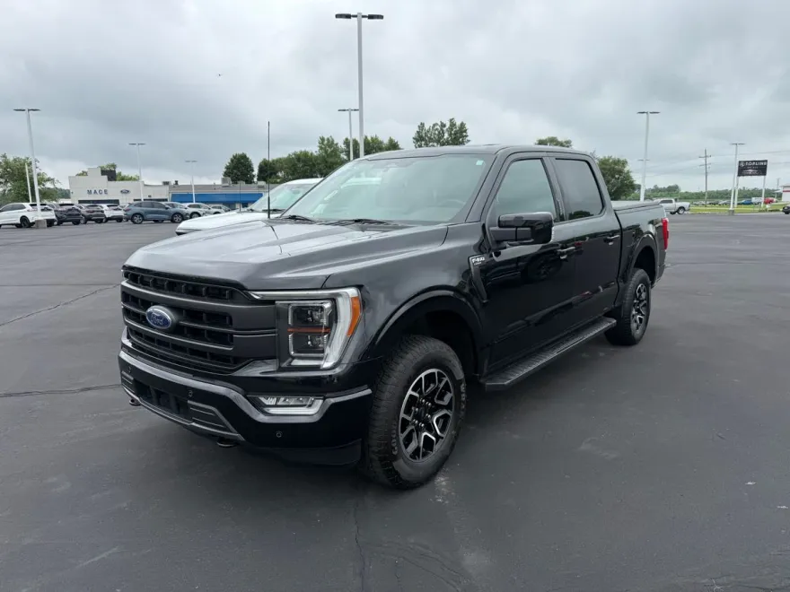 2022 Ford F-150 Lariat photo 1