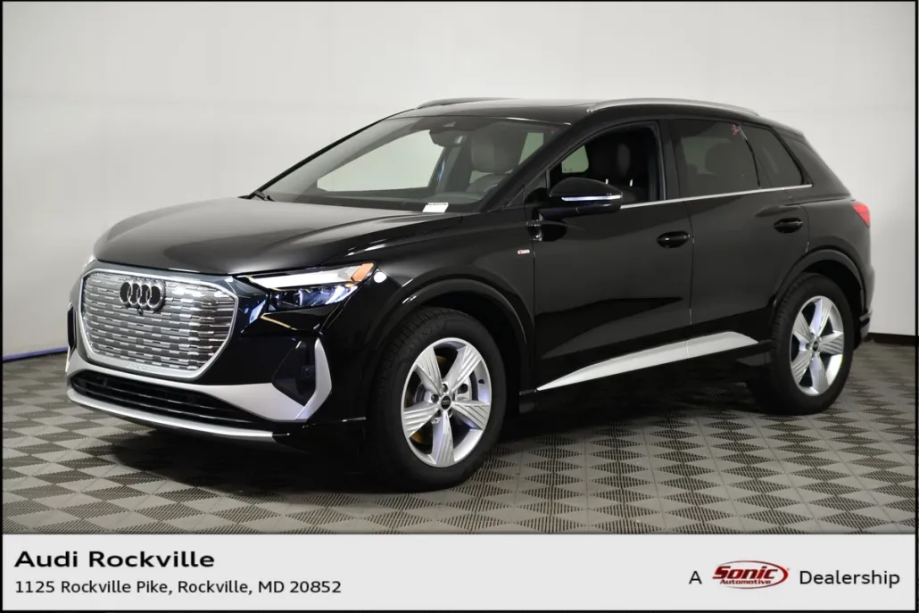 2024 Audi Q4 E-tron Premium photo 1