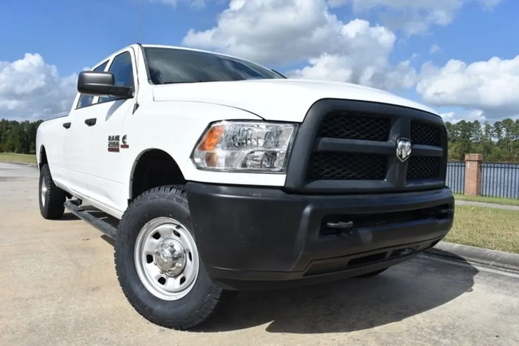 2014 Ram 2500 Tradesman photo 1