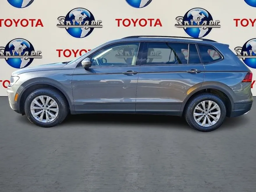 2018 Volkswagen Tiguan S photo 1