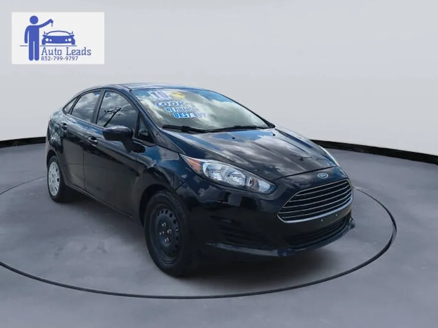 2019 Ford Fiesta S photo 1