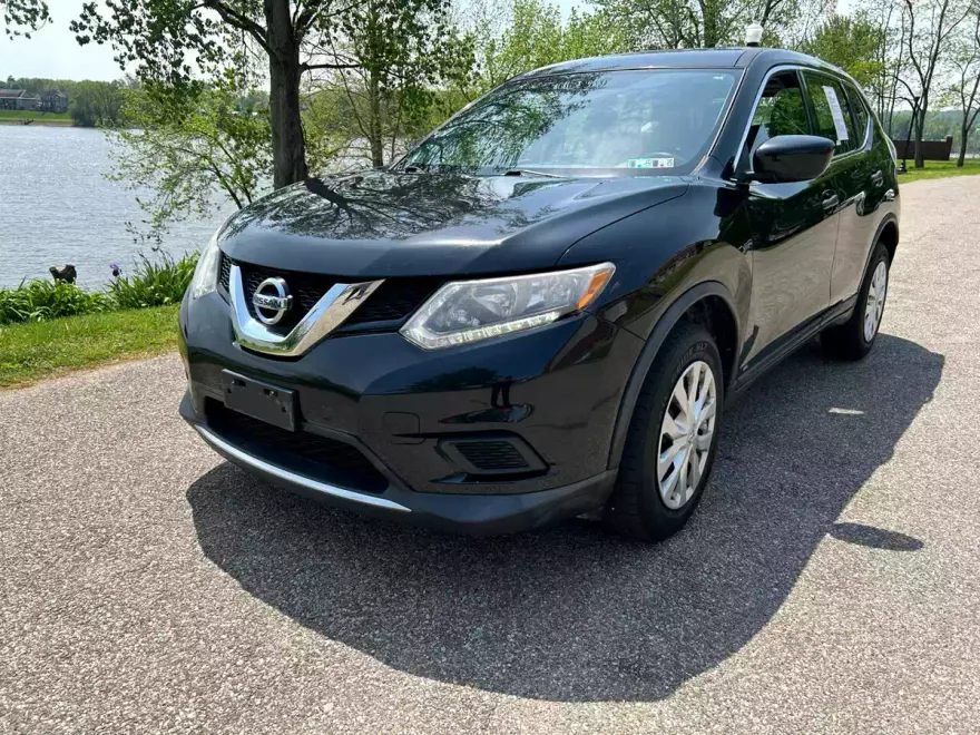 2016 Nissan Rogue SL AWD photo 1