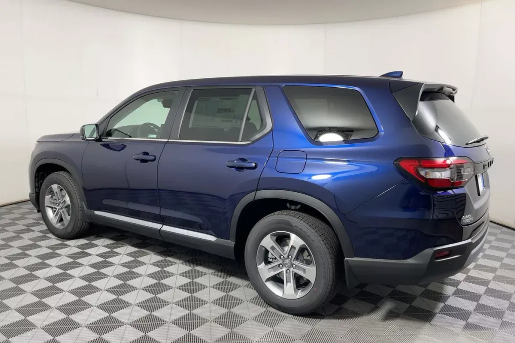 2025 Honda Pilot EX-L photo 1