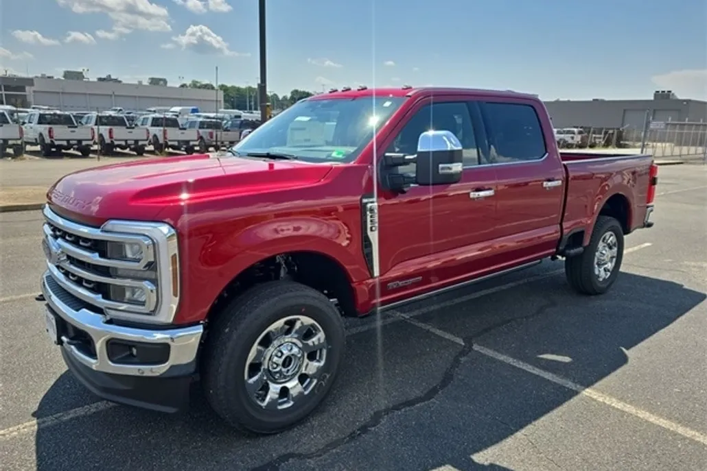 2025 Ford F-250 King Ranch photo 1