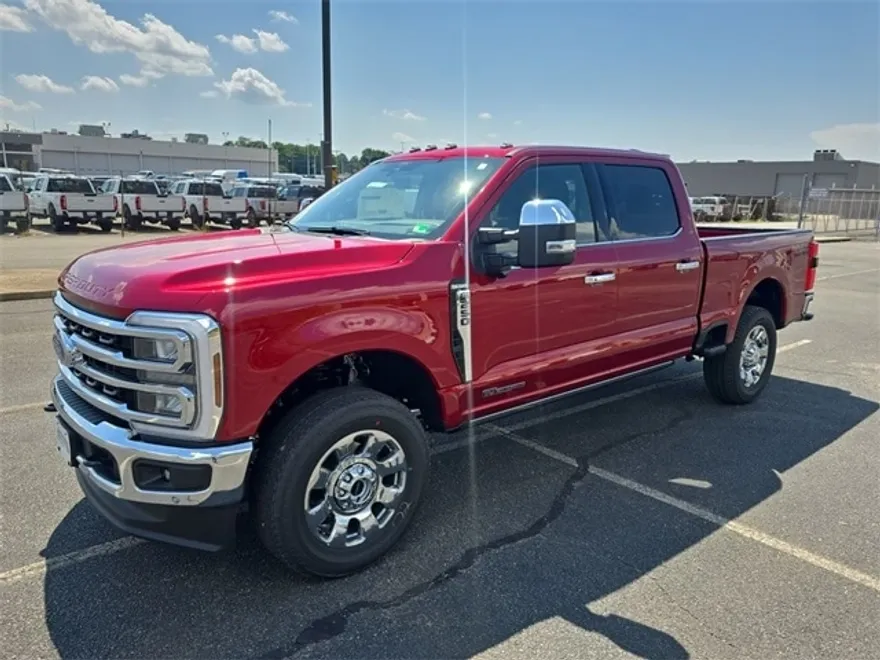 2025 Ford F-250 King Ranch photo 1