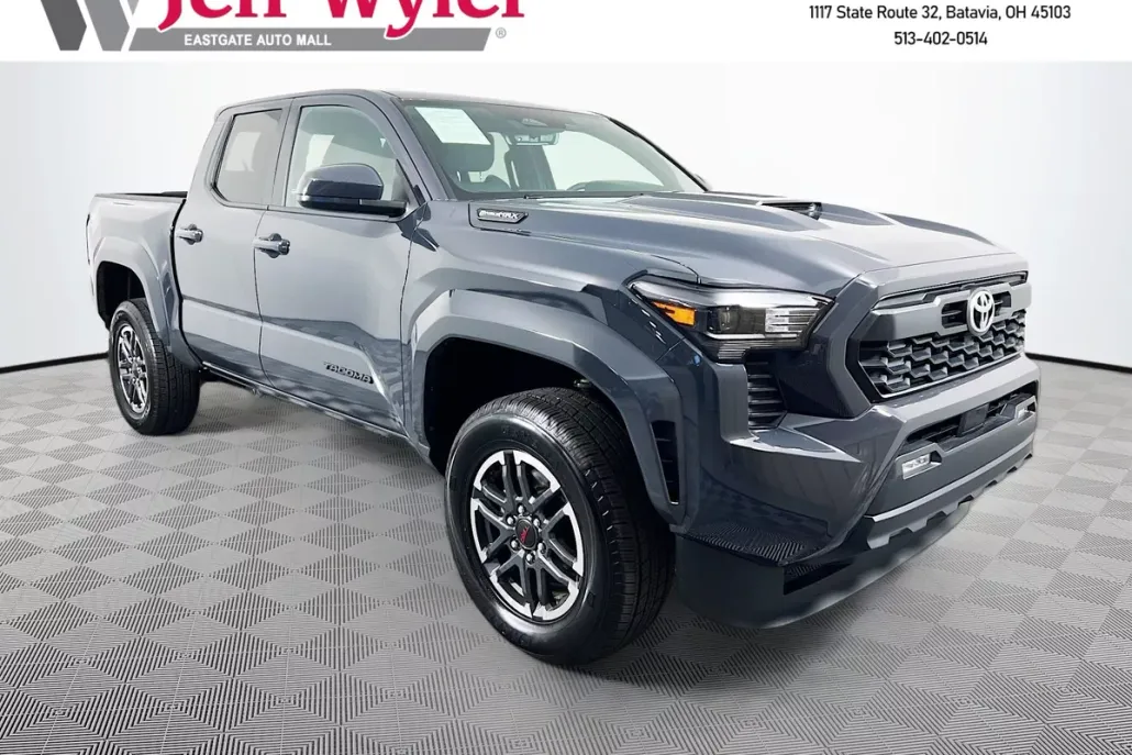 2024 Toyota Tacoma 4x4 TRD Sport photo 1