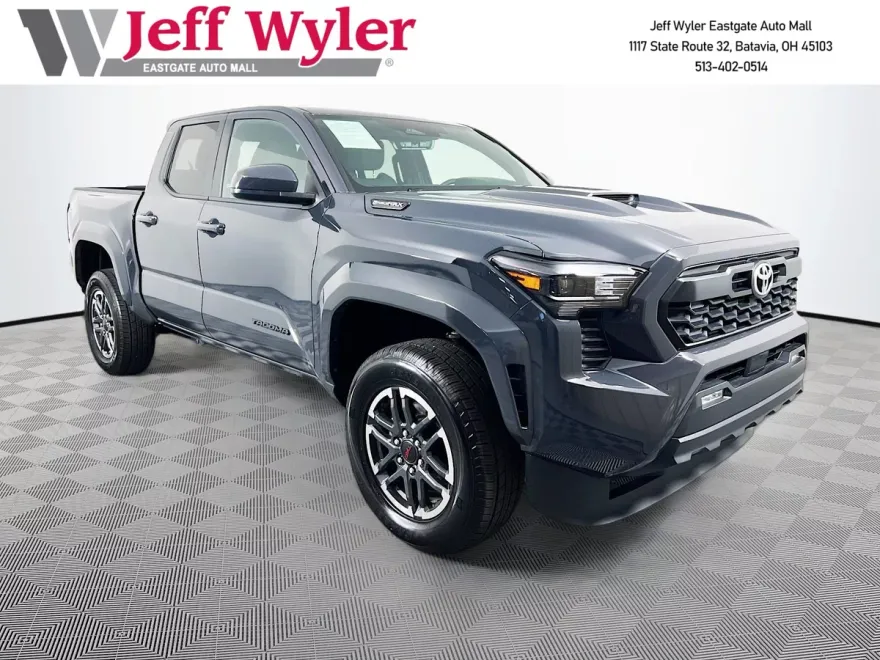 2024 Toyota Tacoma 4x4 TRD Sport photo 1
