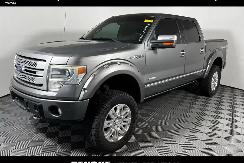 2014 Ford F-150 Platinum photo 1