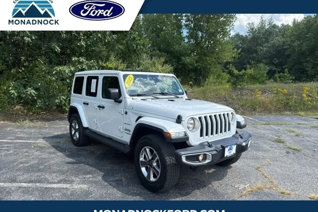 2022 Jeep Wrangler Unlimited Sahara photo 1