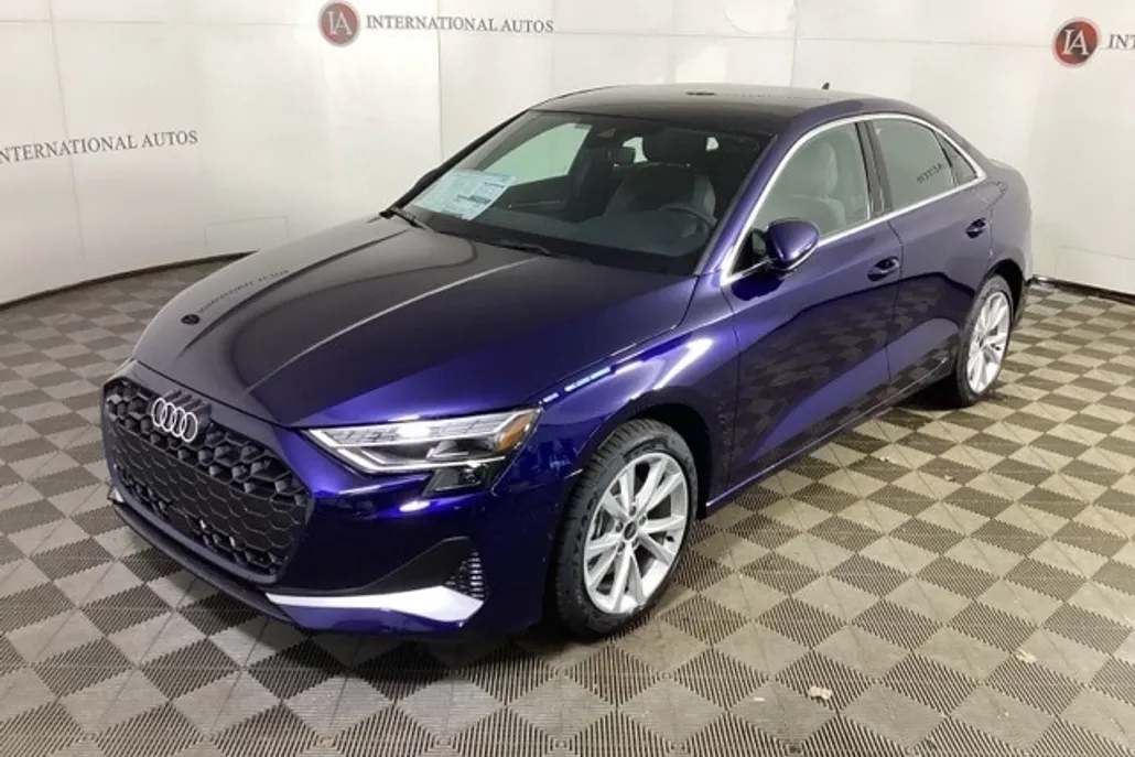 2025 Audi A3 2.0T Premium photo 1