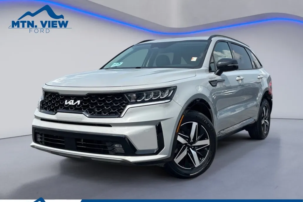 2022 Kia Sorento EX photo 1