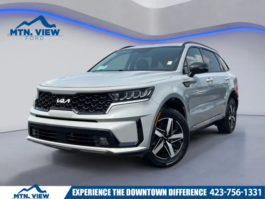 2022 Kia Sorento EX photo 1