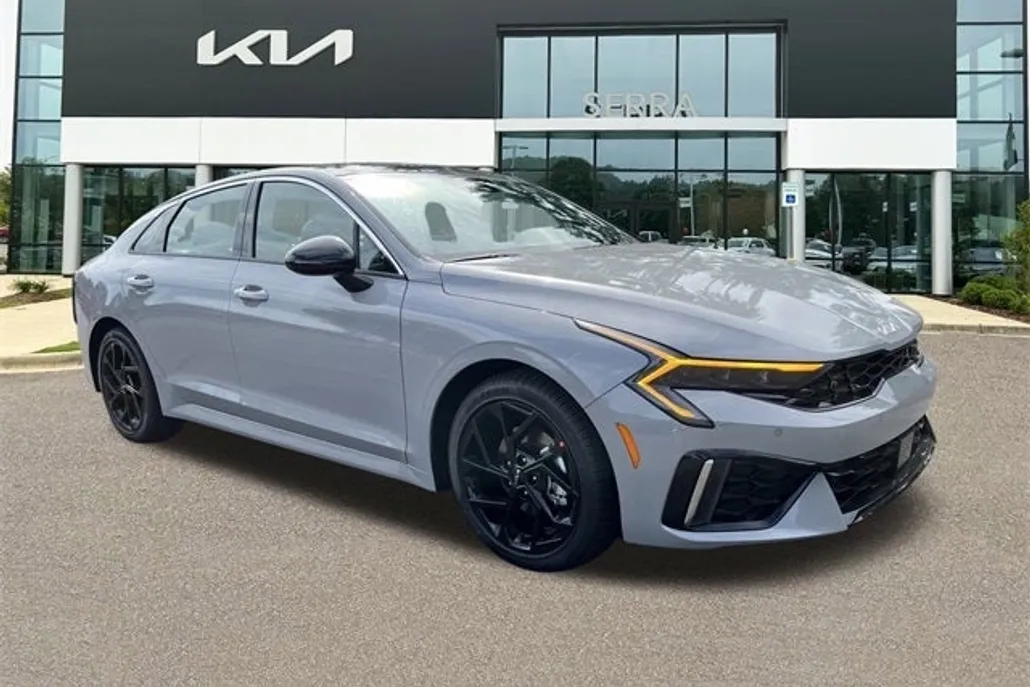 2026 Kia K5 GT-Line photo 1