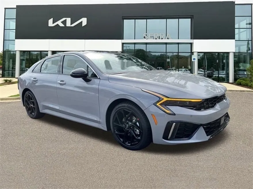 2026 Kia K5 GT-Line photo 1