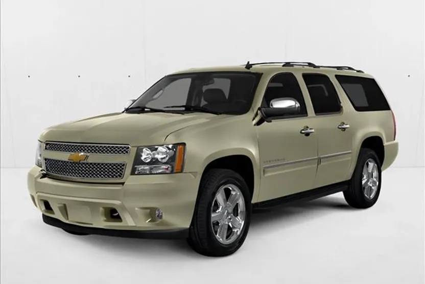 2014 Chevrolet Suburban 1500 LT photo 1