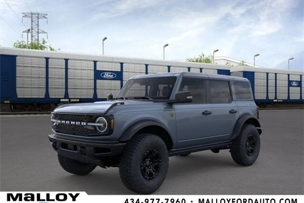 2025 Ford Bronco Badlands photo 1