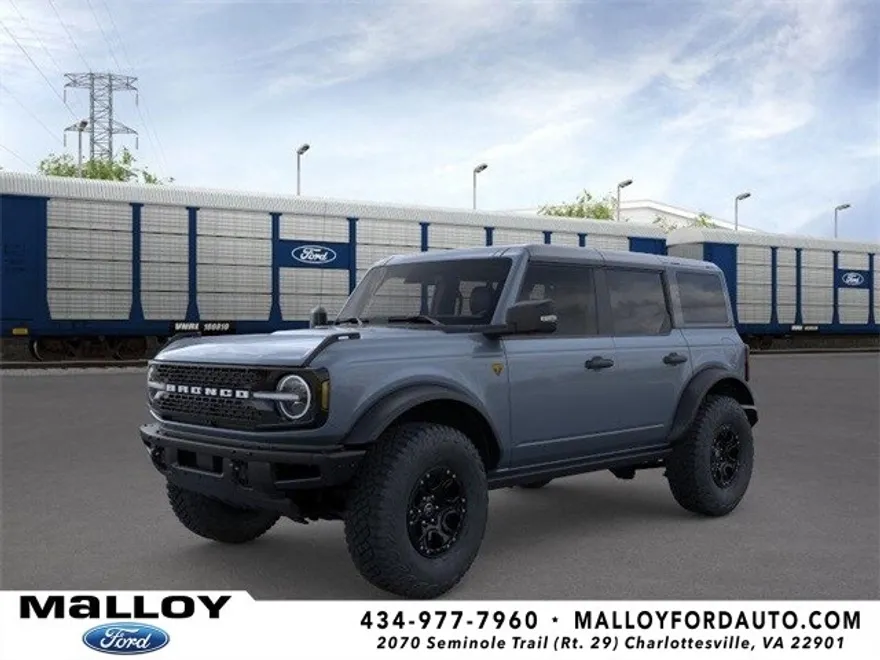 2025 Ford Bronco Badlands photo 1