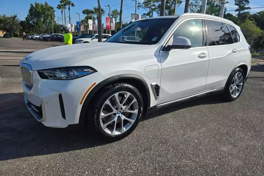 2025 Bmw X5 xDrive50e photo 1