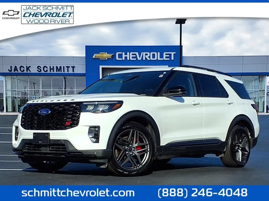 2025 Ford Explorer ST photo 1