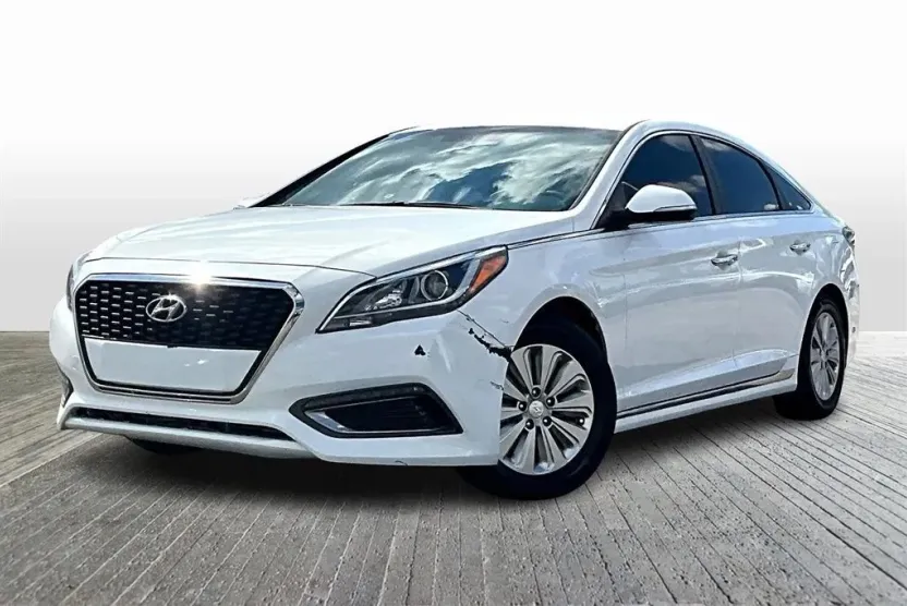 2017 Hyundai Sonata Hybrid photo 1