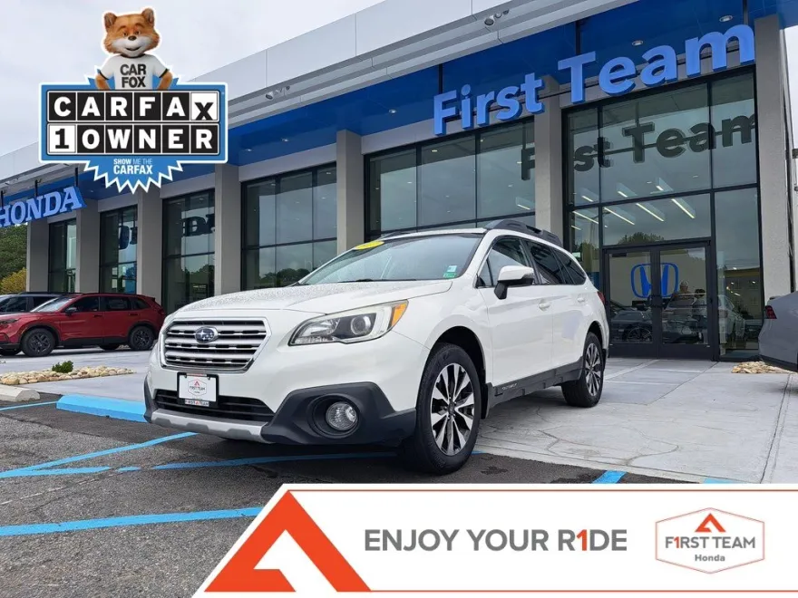 2017 Subaru Outback 2.5i photo 1