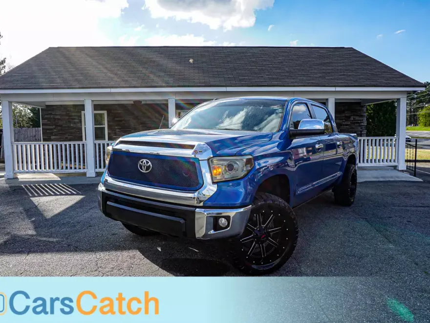 2016 Toyota Tundra SR5 photo 1