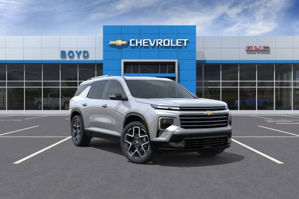 2026 Chevrolet Traverse High Country photo 1